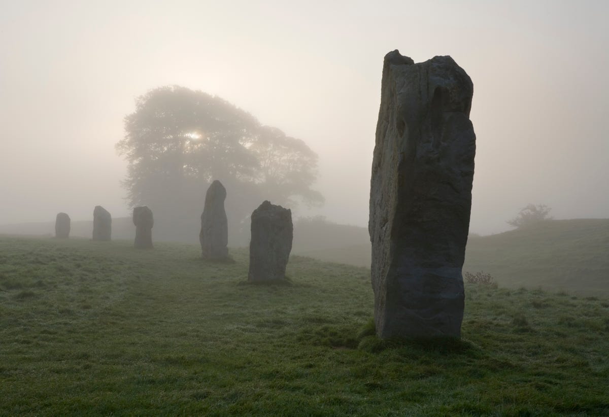 Unos Arqueólogos Descubren Un Misterioso Y Antiguo Henge