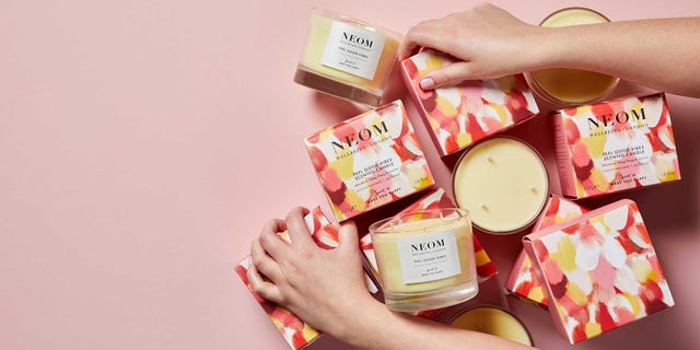 neom mothers day candles