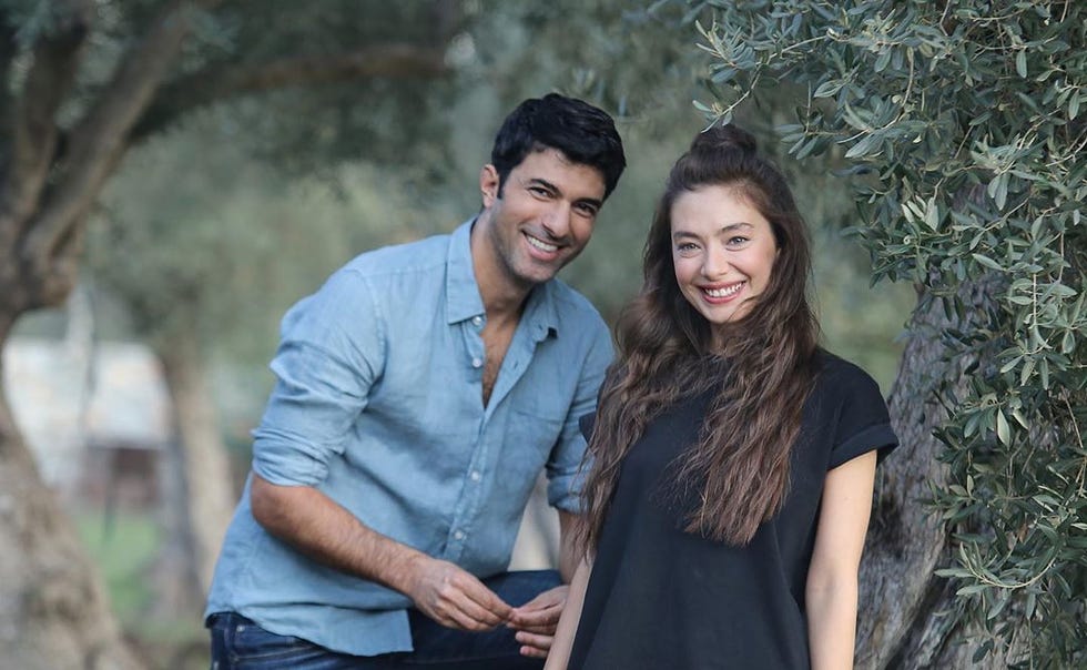 engin akyurek neslihan atagul la hija del embajador