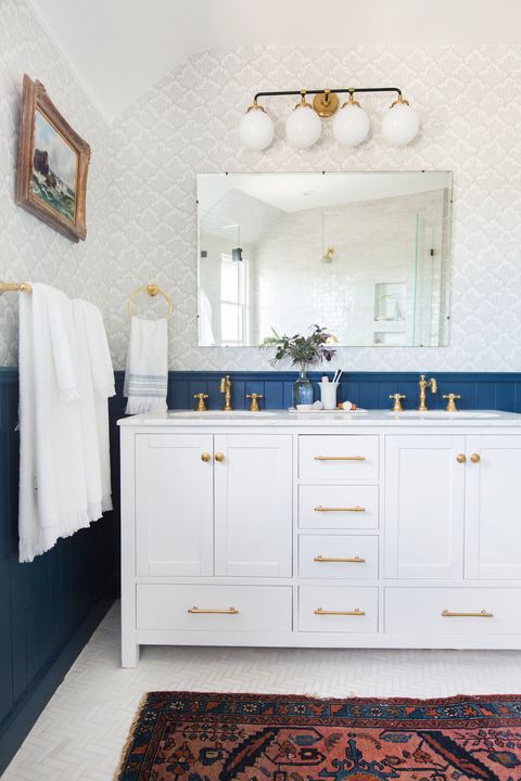 modern bathroom with neutral wallpaper