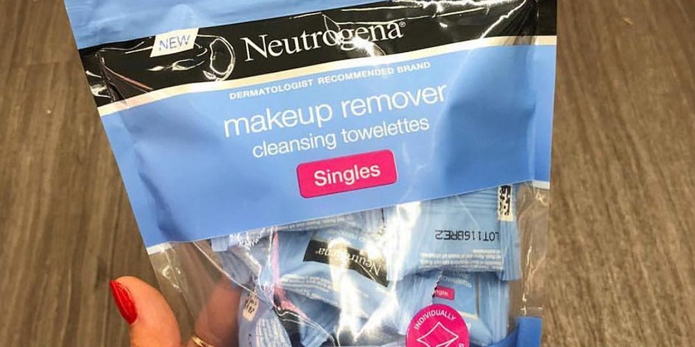 Neutrogena’s Individually Wrapped Makeup-Remover Wipes Are a Game-Changer