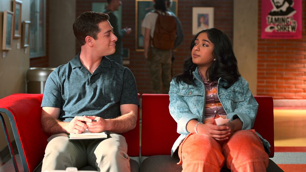 never have i ever l to r jaren lewison as ben gross, maitreyi ramakrishnan as devi in episode 309 of never have i ever cr courtesy of netflix © 2022