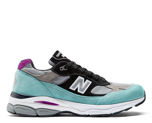 Shoe, Footwear, Outdoor shoe, Sneakers, Running shoe, White, Walking shoe, Product, Aqua, Turquoise, 