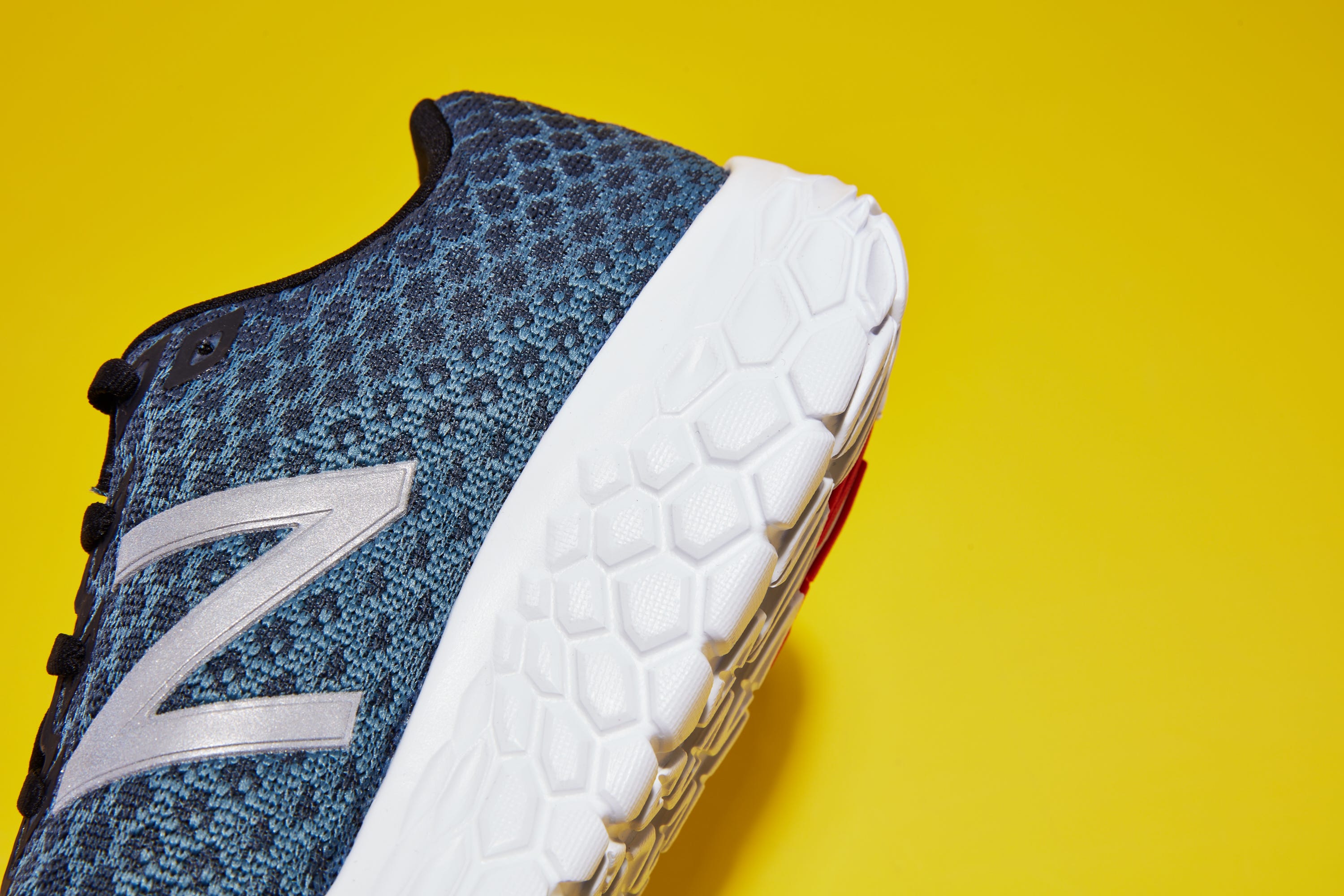 New Balance Fresh Foam Beacon