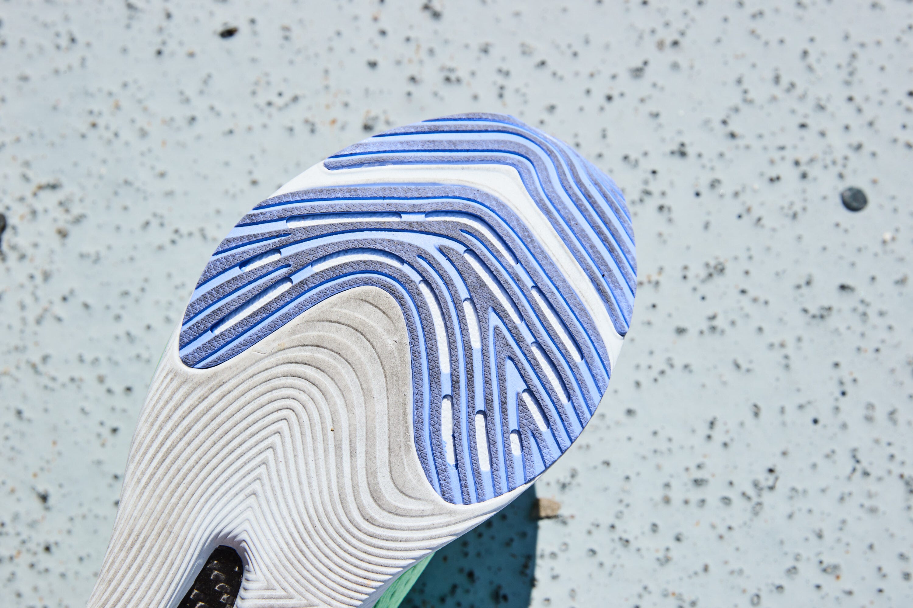 new balance fuel cell racer