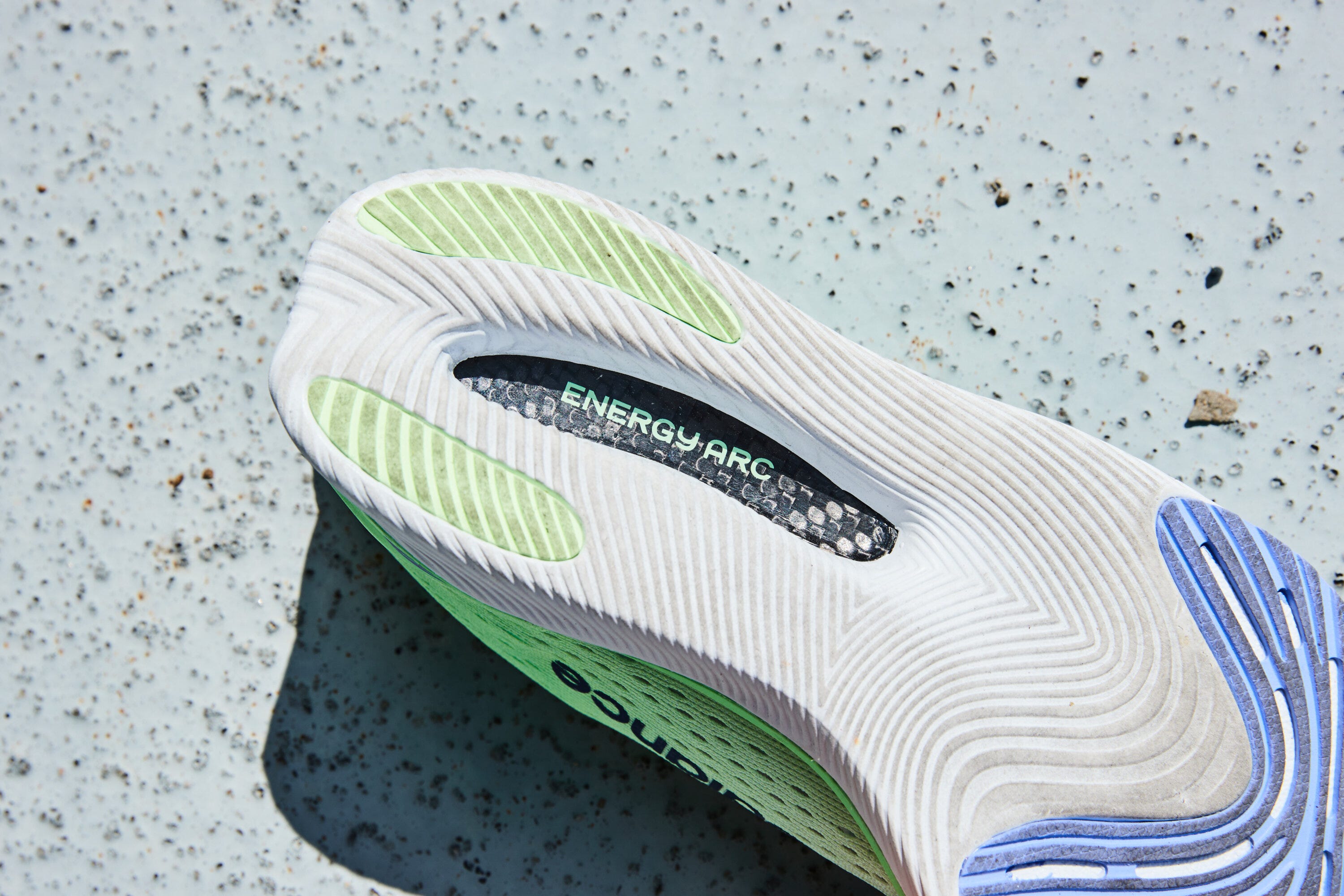 new balance fuel cell racer