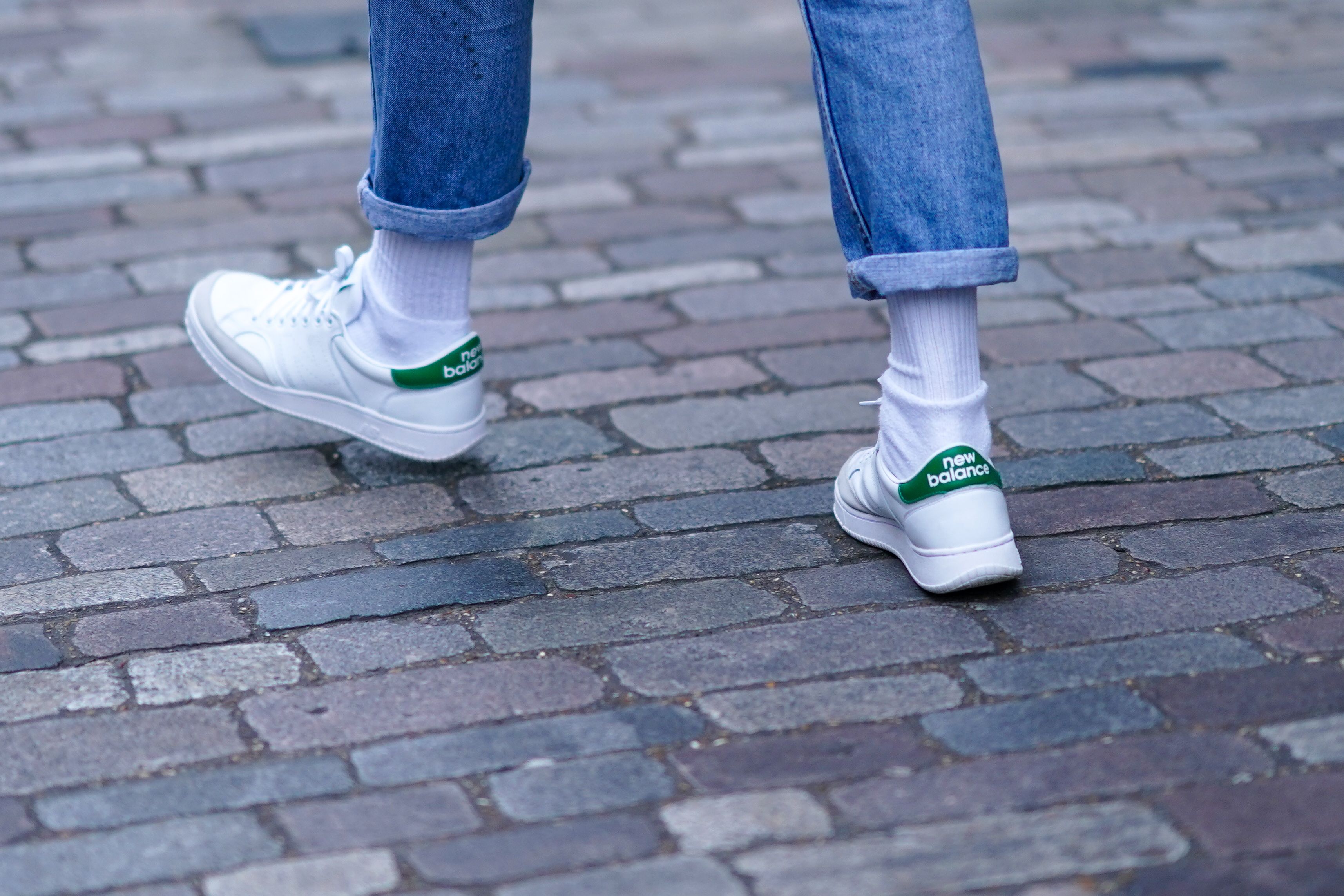 Zapatillas de Hombre: Deportes y Moda Urbana