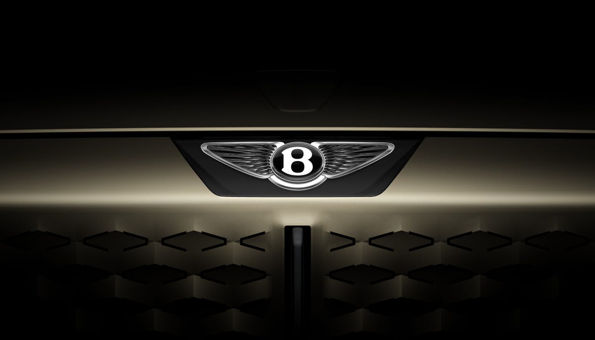 www.caranddriver.com