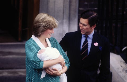 new born prince william with diana princess of wales and prince charles