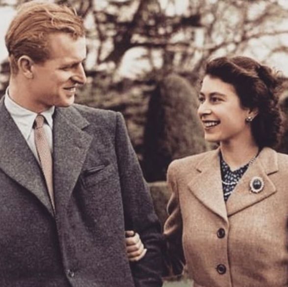菲利普親王辭世享耆壽99歲！回顧菲利普親王與英國女王慶祝73周年結婚紀念日的幸福身影