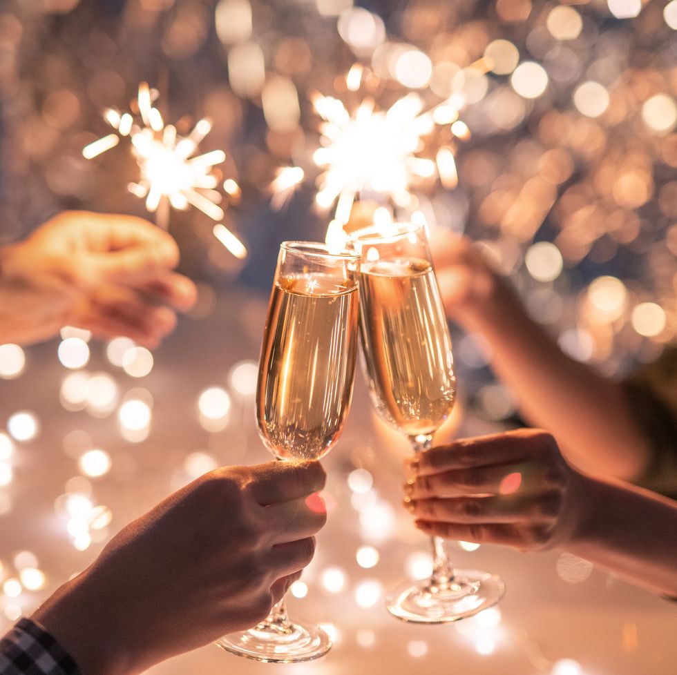 85 Best New Years Toasts 2024 Inspiration Toasts For Nye