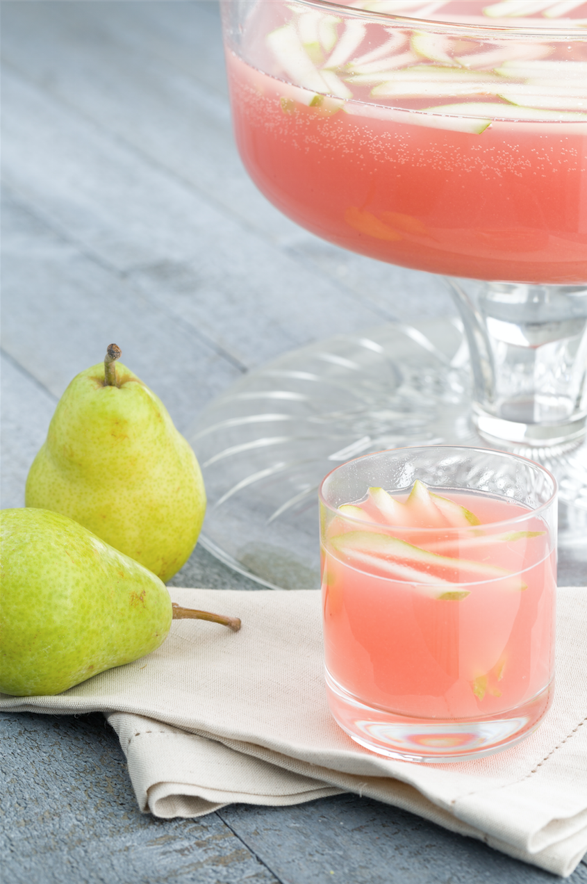 https://hips.hearstapps.com/hmg-prod/images/new-years-cocktails-delish-fall-punches-pear-prosecco-1575487111.png