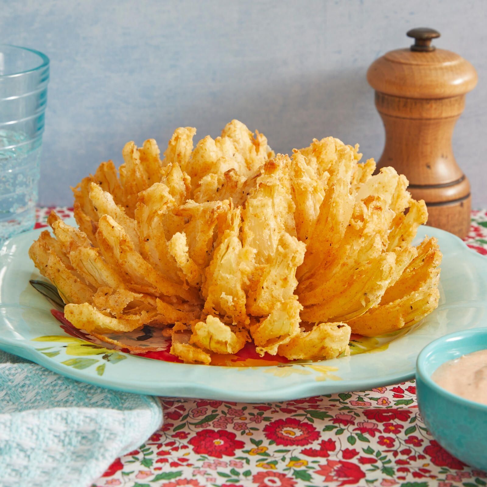 70 Best New Year S Eve Appetizers For Any 2024 Party   New Years Eve Appetizers Blooming Onion 658c692d89f15 