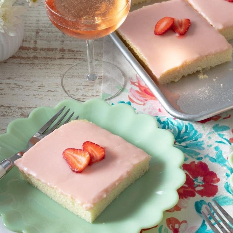 50 Best New Year's Eve Desserts for a Sweet 2025