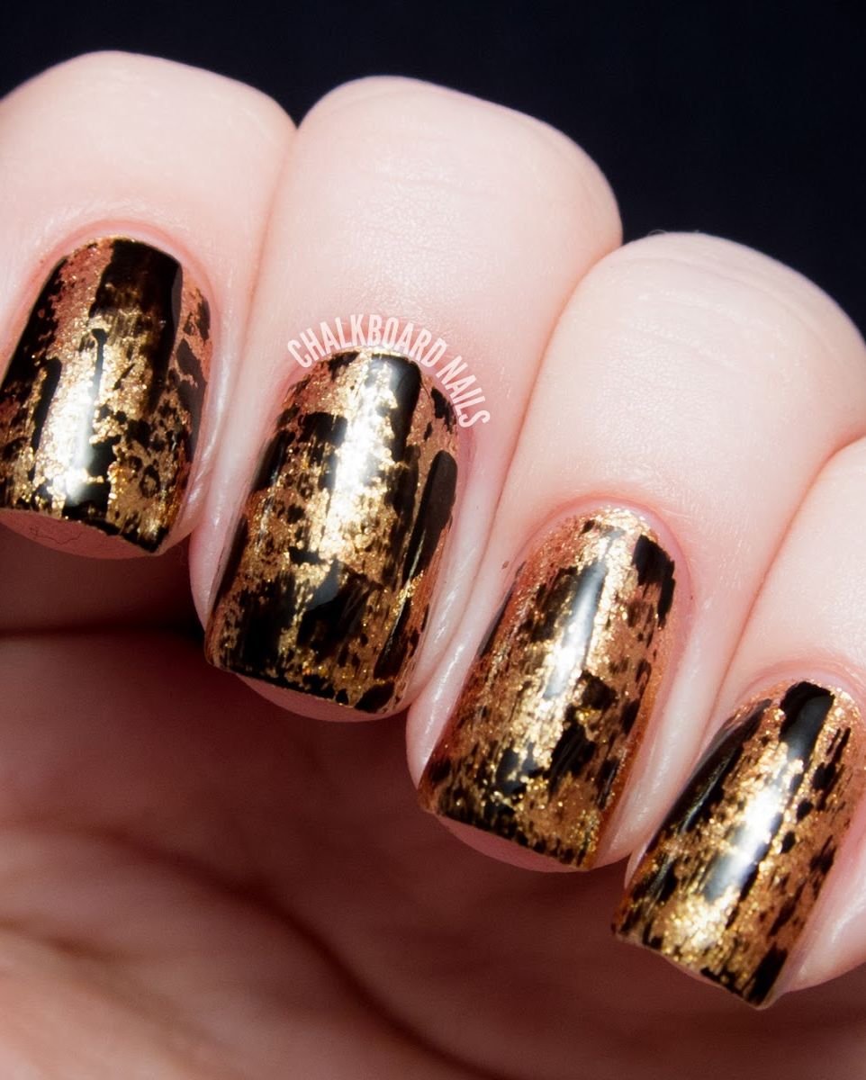 30 Best New Year's Eve Nail Designs and Ideas of 2023