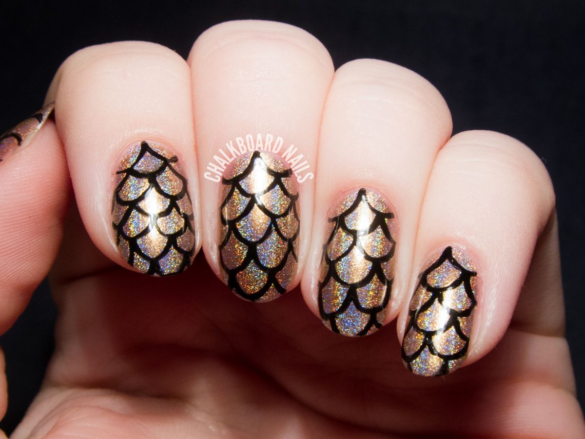 30+ Gorgeous Black Nail Art with Stone Ideas That You'll LOVE