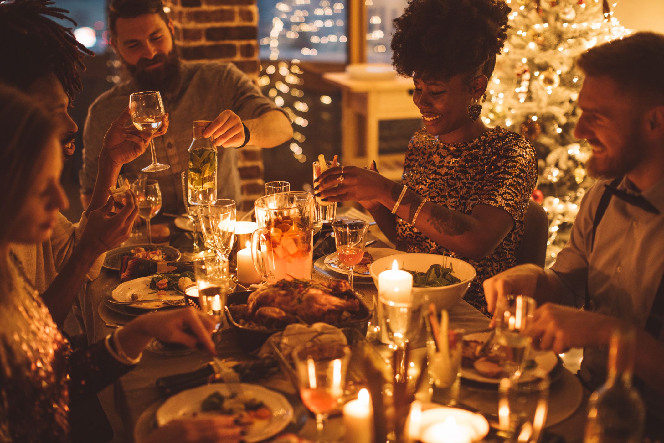 50 Exciting New Year's Eve Date Night Ideas