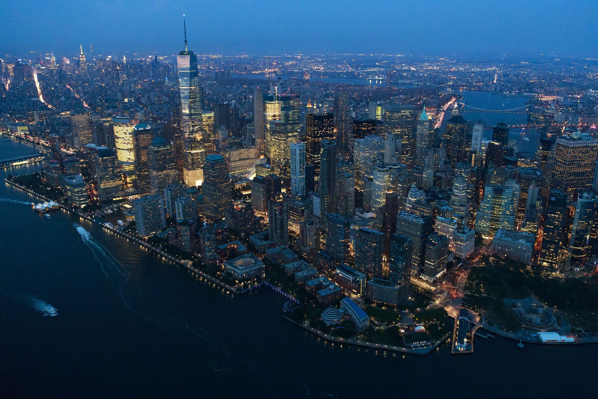 10 Famous City Nicknames - Why Is NYC Called The Big Apple?