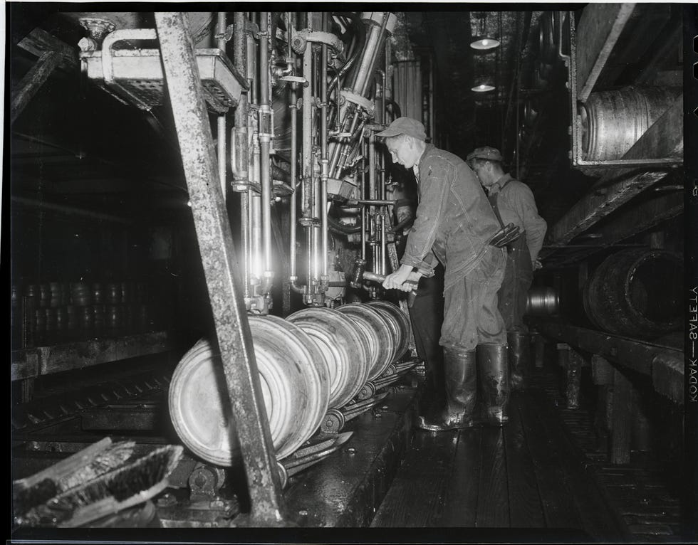 filling kegs with beer in new york