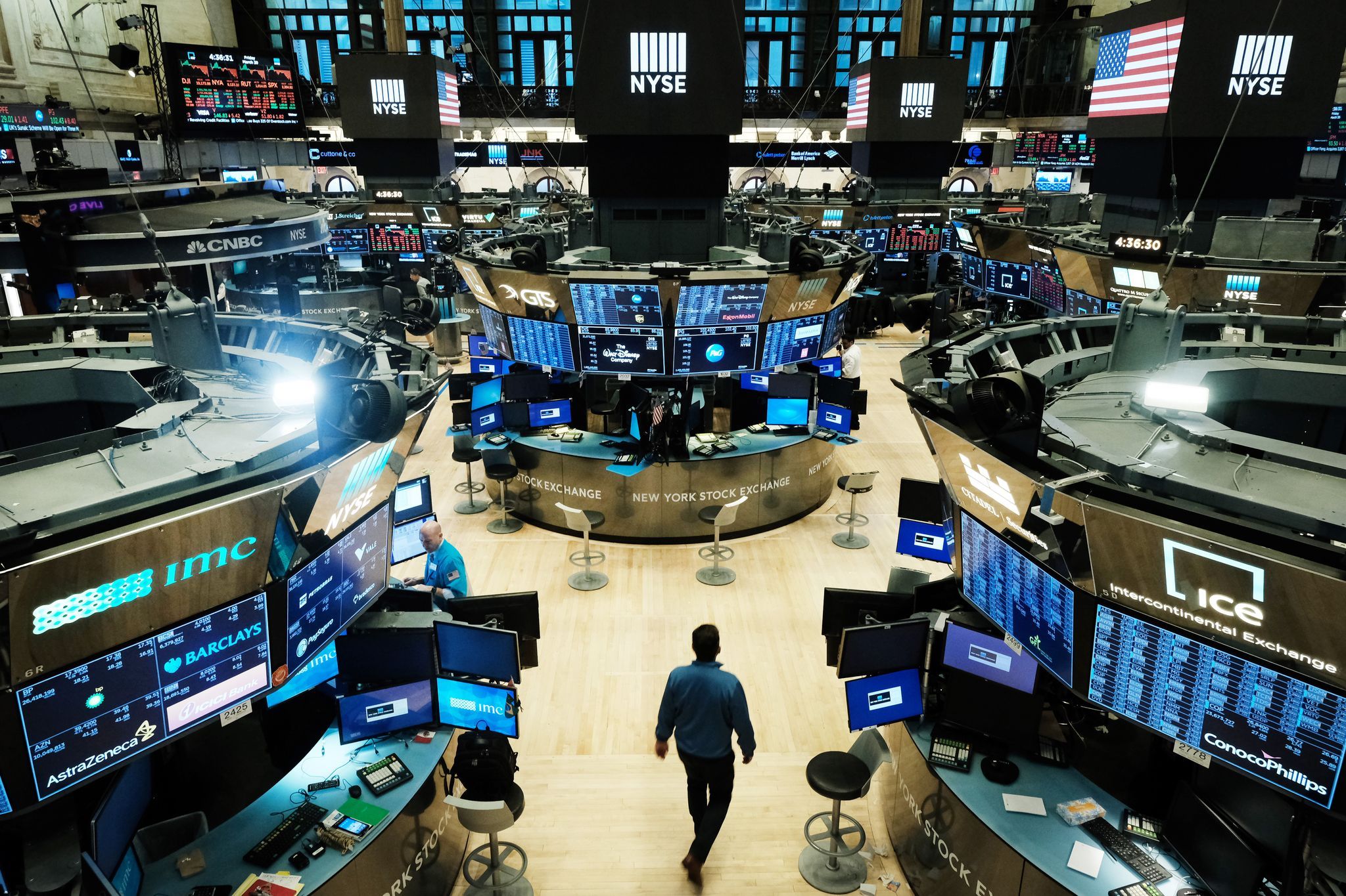 NYSE Closes Trading Floor