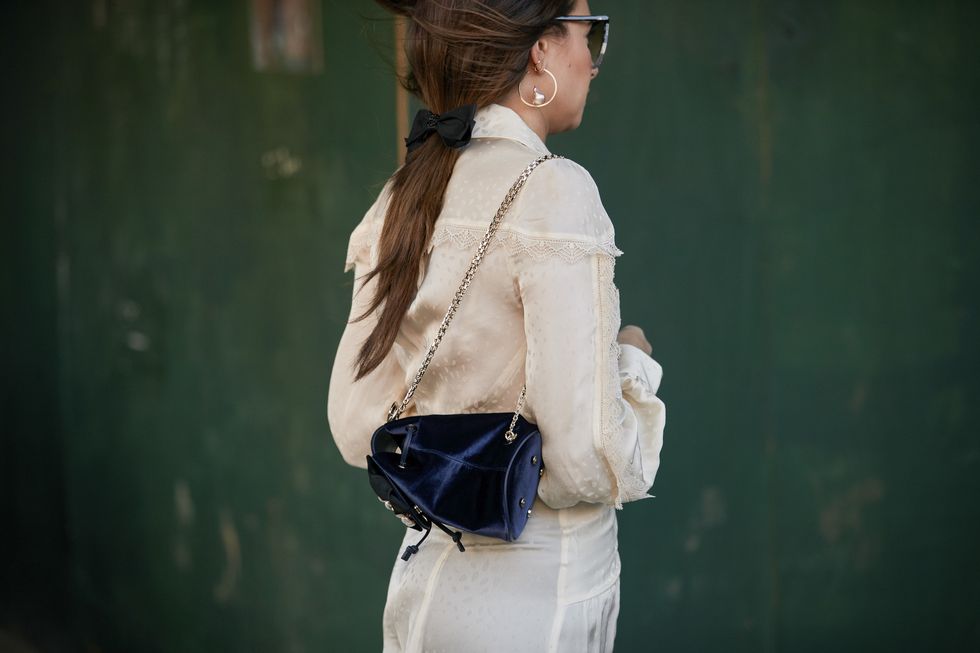 White, Clothing, Shoulder, Street fashion, Fashion, Beauty, Waist, Outerwear, Joint, Photography, 