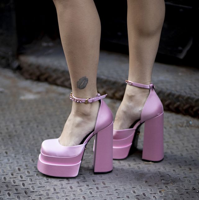 15 Cute Outfits With Heels From the Street Style Scene