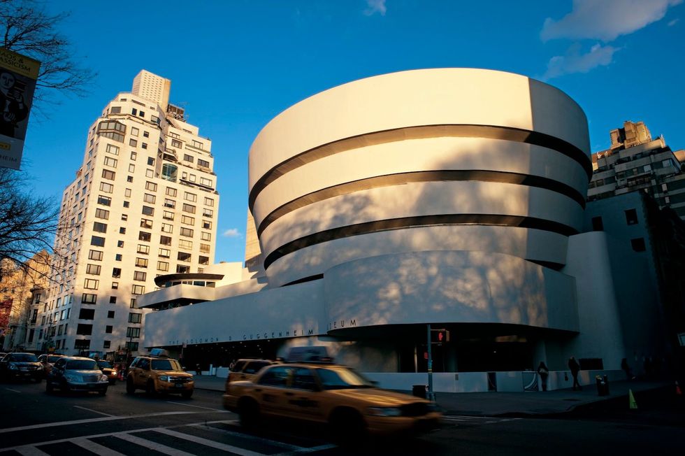 Het Guggenheim icoon van de Upper East Side is met zijn interactieve programma op zondag in trek bij kinderen