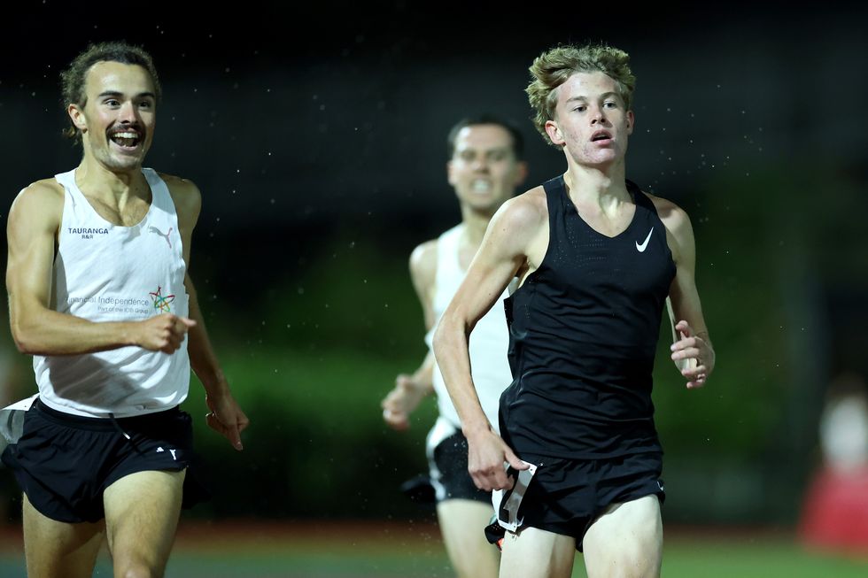 sam ruthe attempts to break 4 minute mile barrier