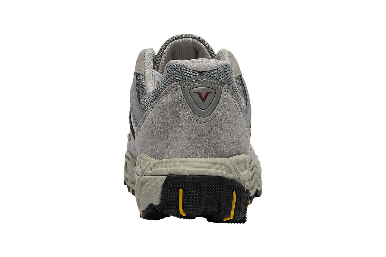 Footwear, Shoe, Outdoor shoe, Hiking boot, Athletic shoe, Hiking shoe, Sportswear, 