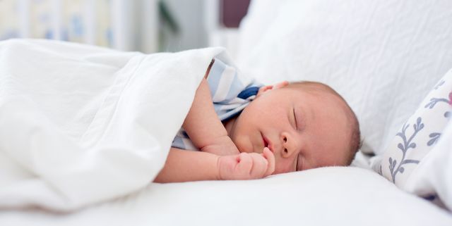todo sobre los ruidos raros de respiración que hacen los recién nacidos