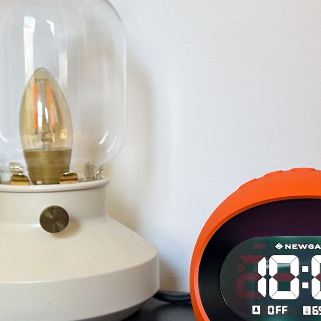 Super Low-cost Temperature Humidity Clock