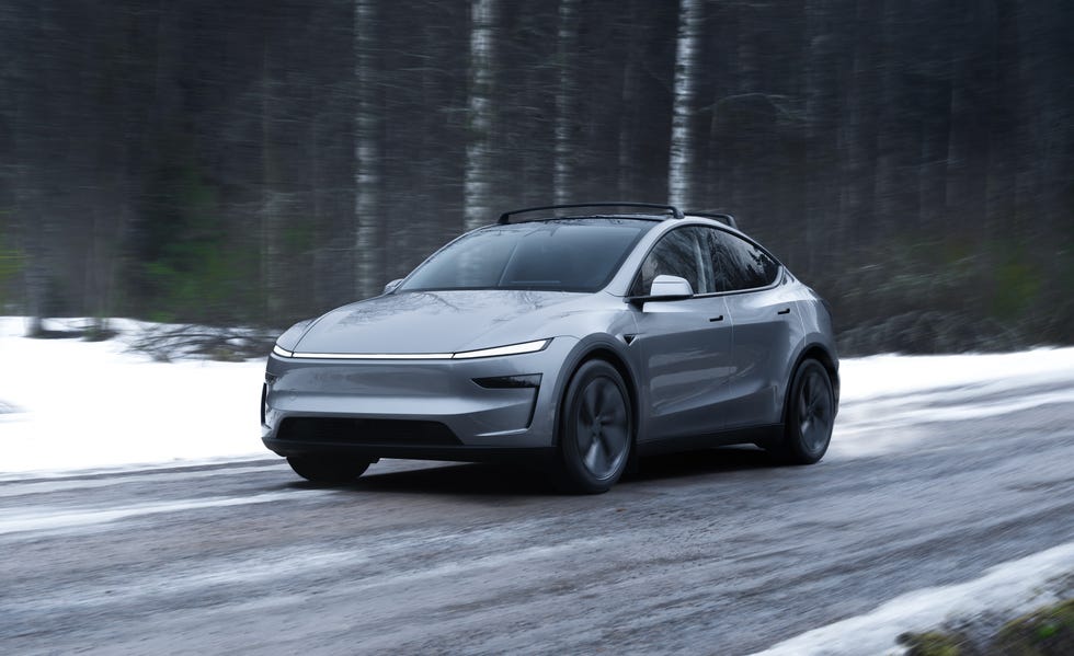 2025 Tesla Model Y 2025 tesla model y