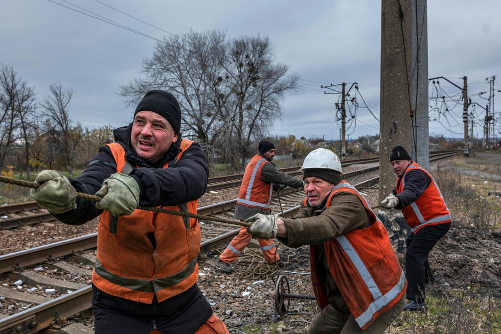 een afbeelding uit de fotoserie van jelle krings over de oekraiense spoorwegen