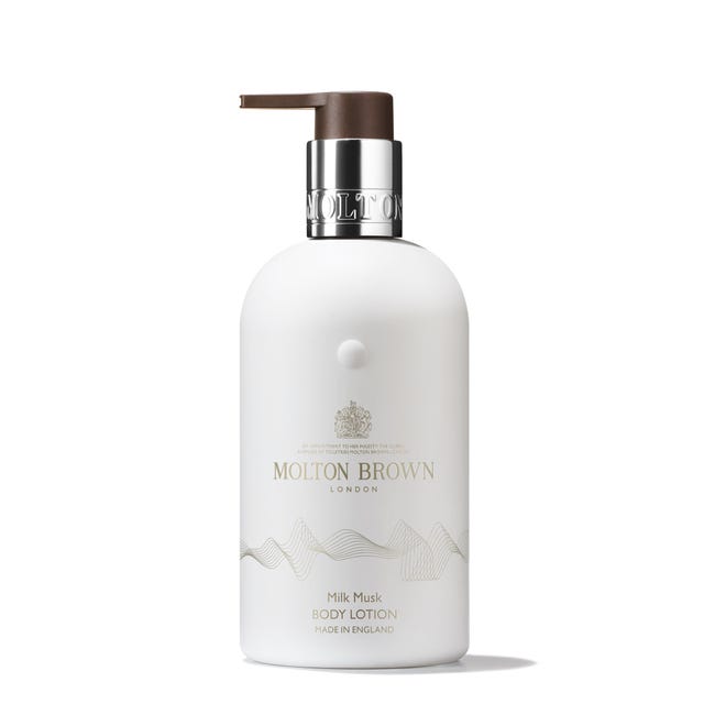 Product, Skin care, Liquid, Lotion, Hand, Fluid, Plant, Cream, Spray, 
