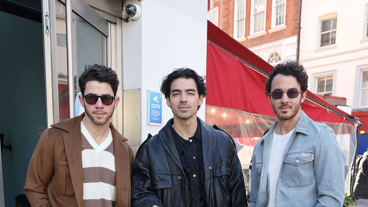 Jonas Brothers – Cool Lyrics
