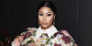 a video of nicki minaj trying to pronounce 'salford' is going viral