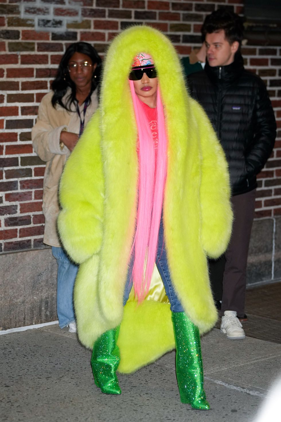 Nicki Minaj Totally Slayed the Game by Wearing Three Eye-Popping Coats ...