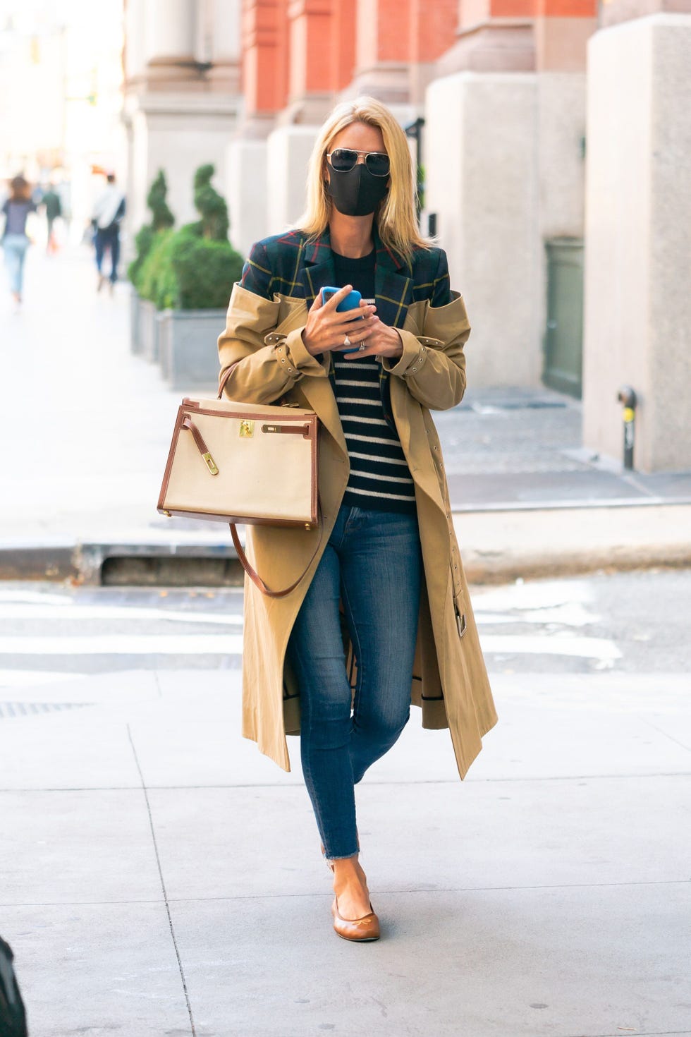 los mejores street style de las famosas en 2020