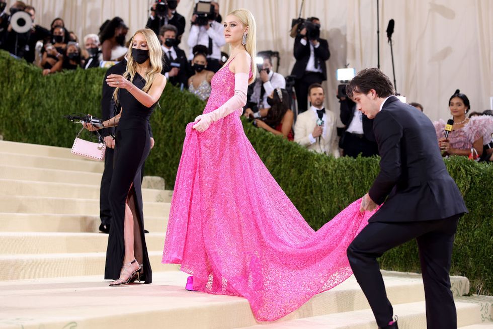 the 2021 met gala celebrating in america a lexicon of fashion arrivals