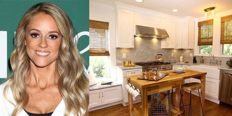 Nicole Curtis From Hgtv S Rehab Addict Is An Airbnb Host How To Rent A Rehab Addict House