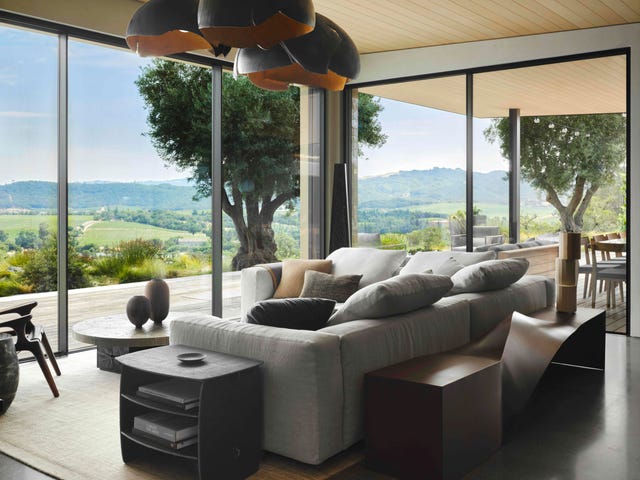 nicole hollis napa house