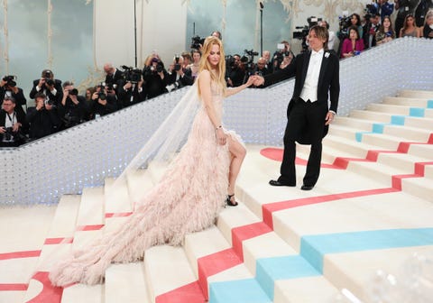 the 2023 met gala karl lagerfeld a line of beauty arrivals