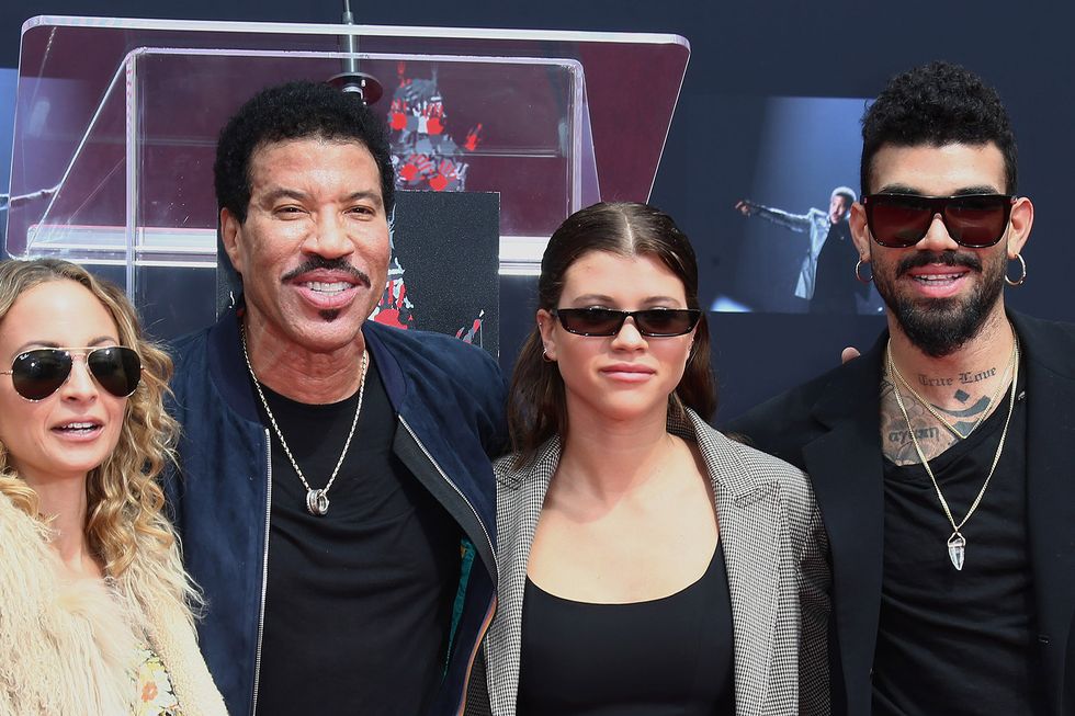 lionel richie hand and footprint ceremony