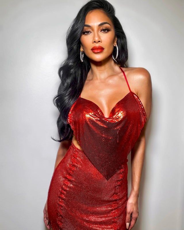 Nicole Scherzinger Clothes and Outfits, Page 21