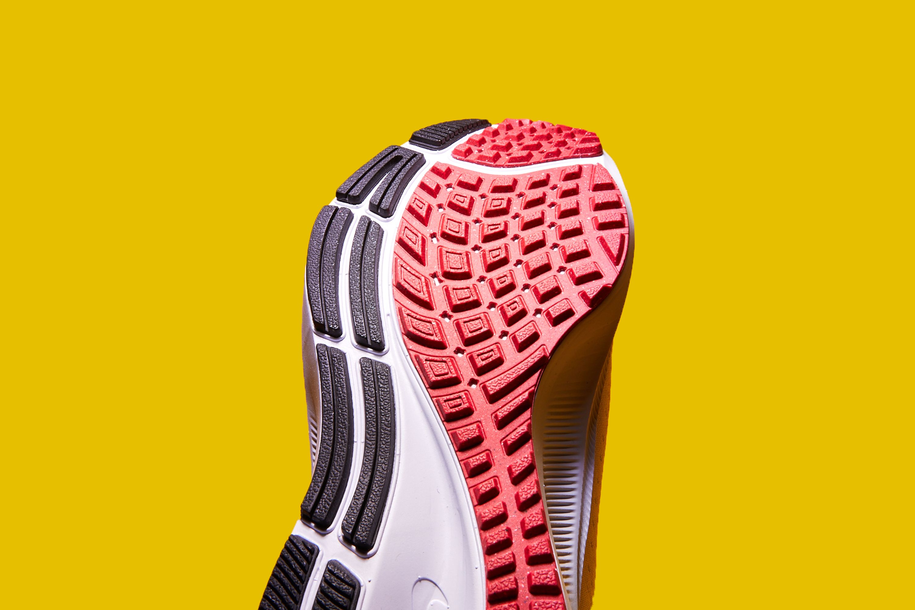 Nike tiger yellow running on sale shoes