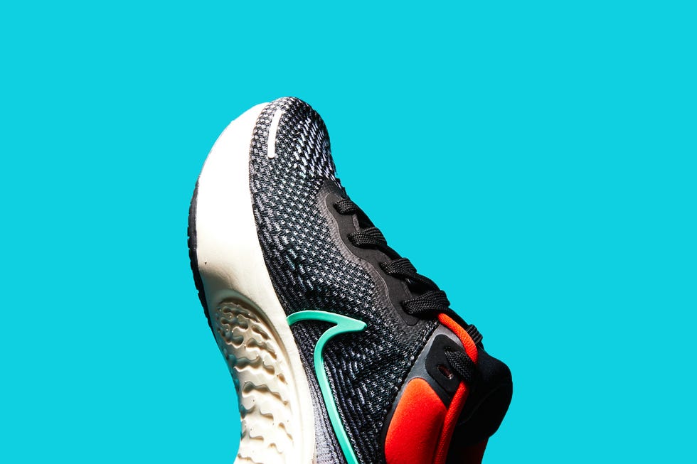 nike invincible run fk