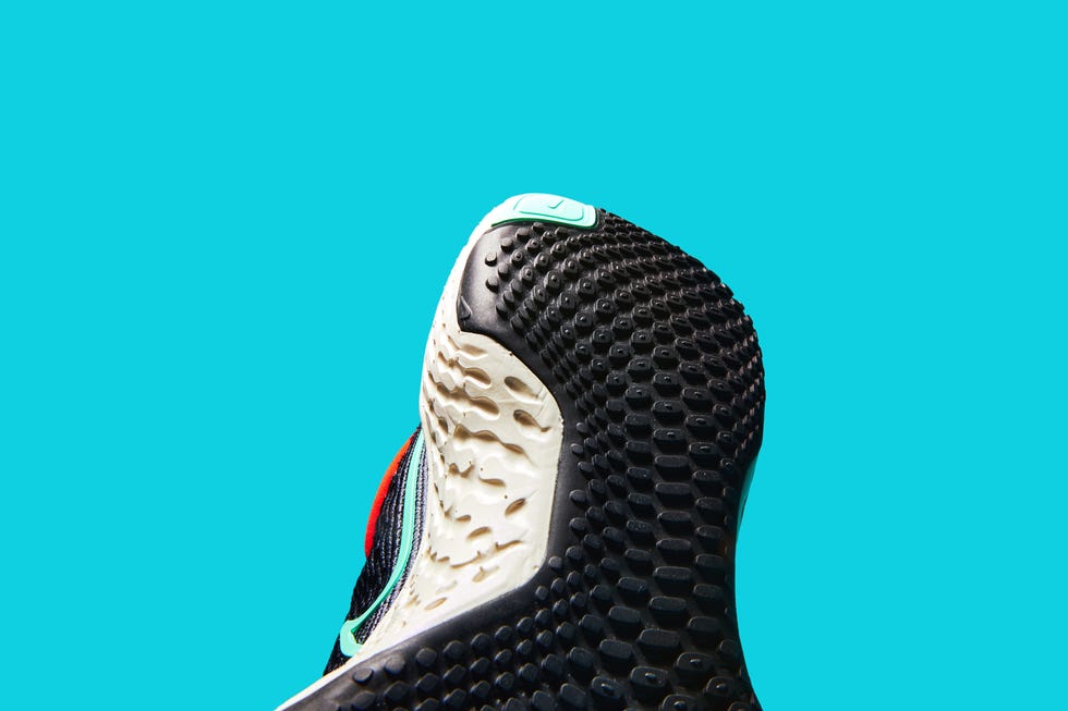 nike invincible run fk