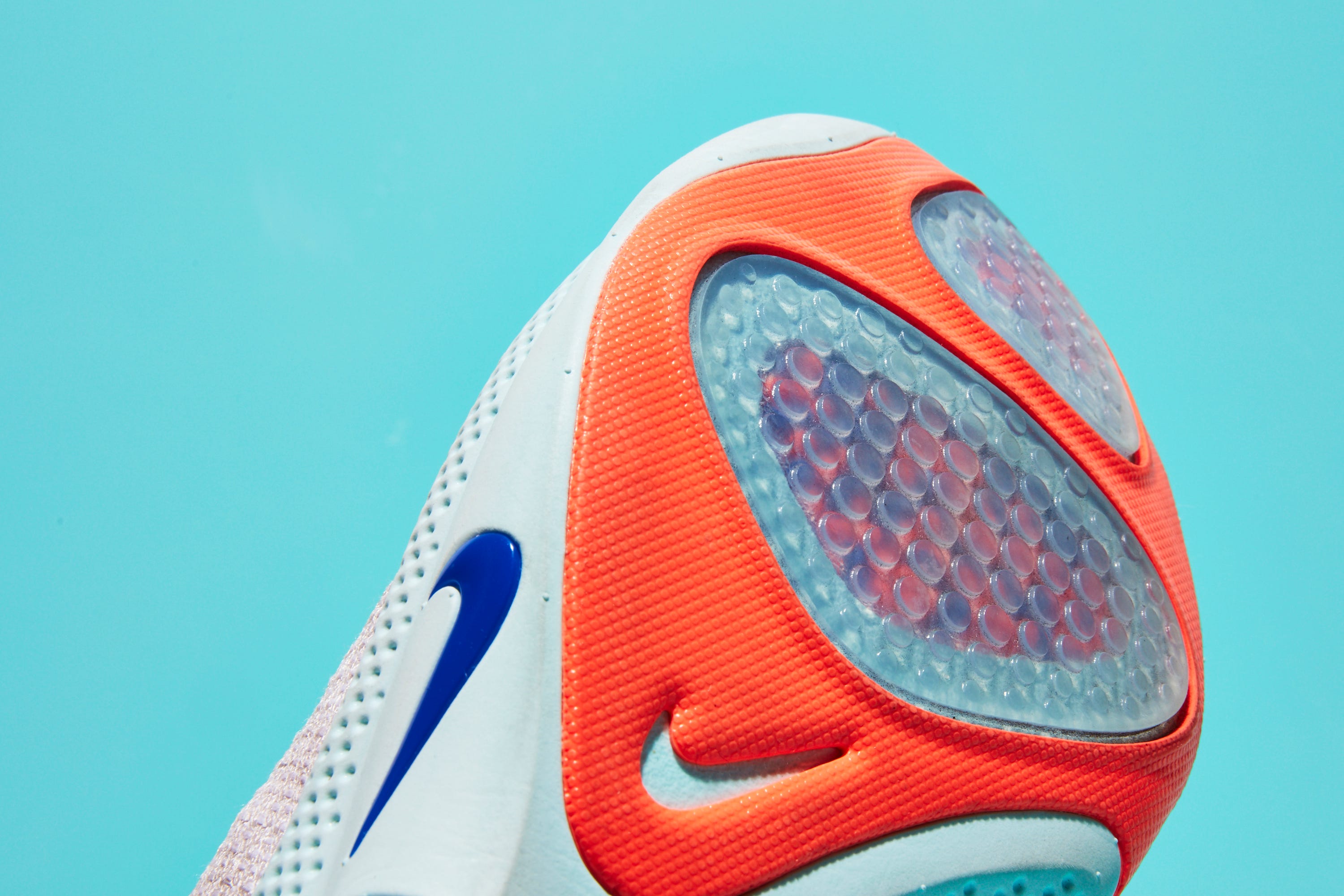 Orange, White, Footwear, Blue, Sportswear, Shoe, Electric blue, Athletic shoe, Sneakers, 
