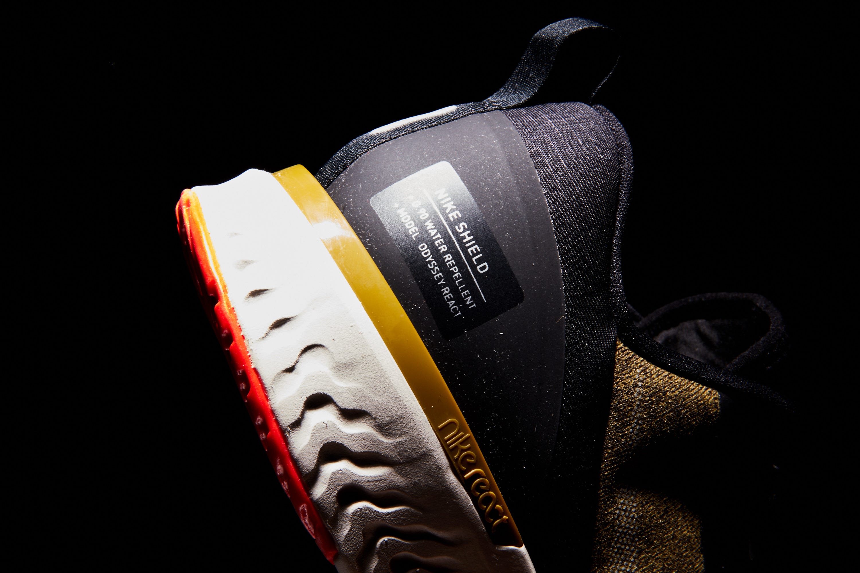 Nike Odyssey React Shield
