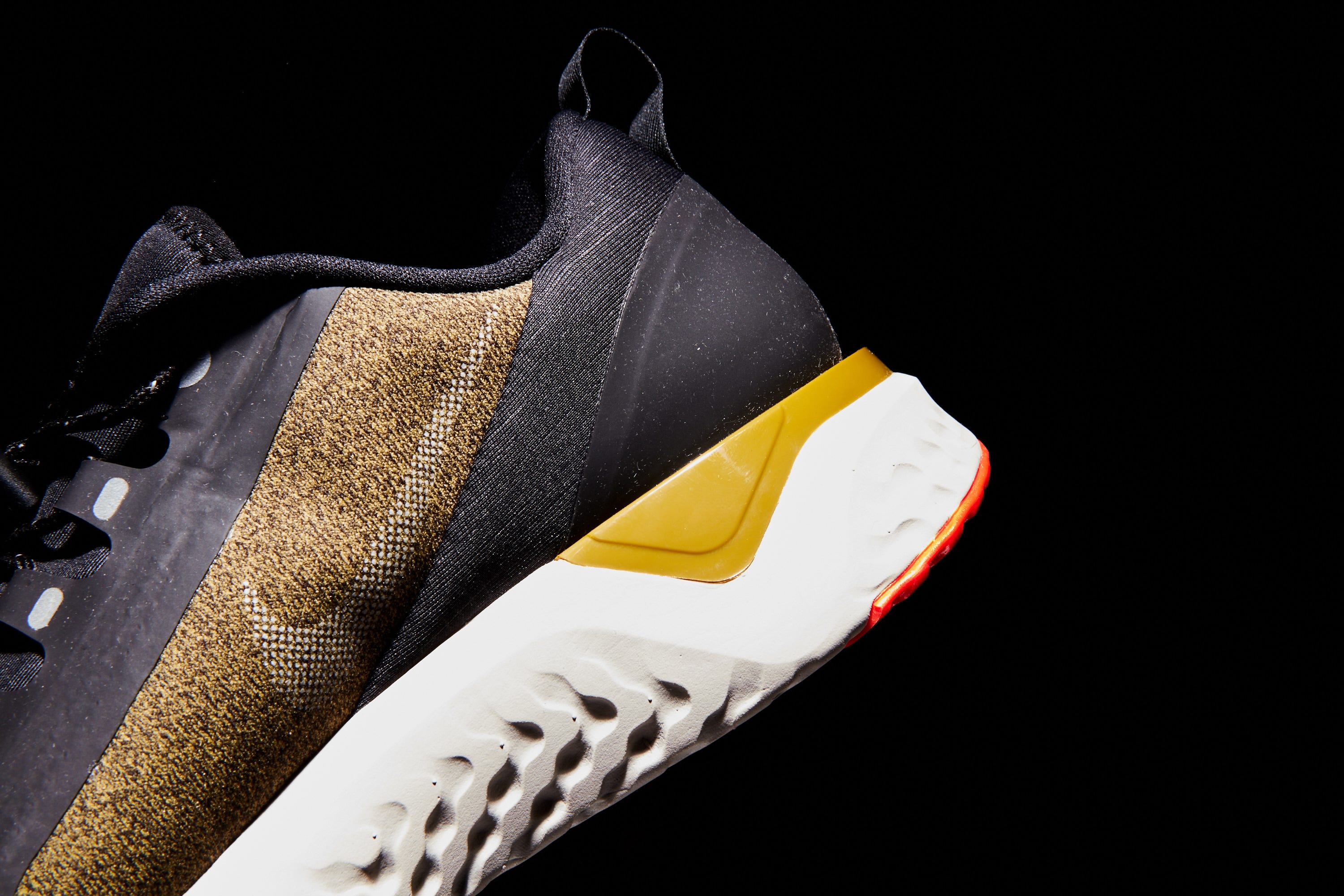 Nike Odyssey React Shield